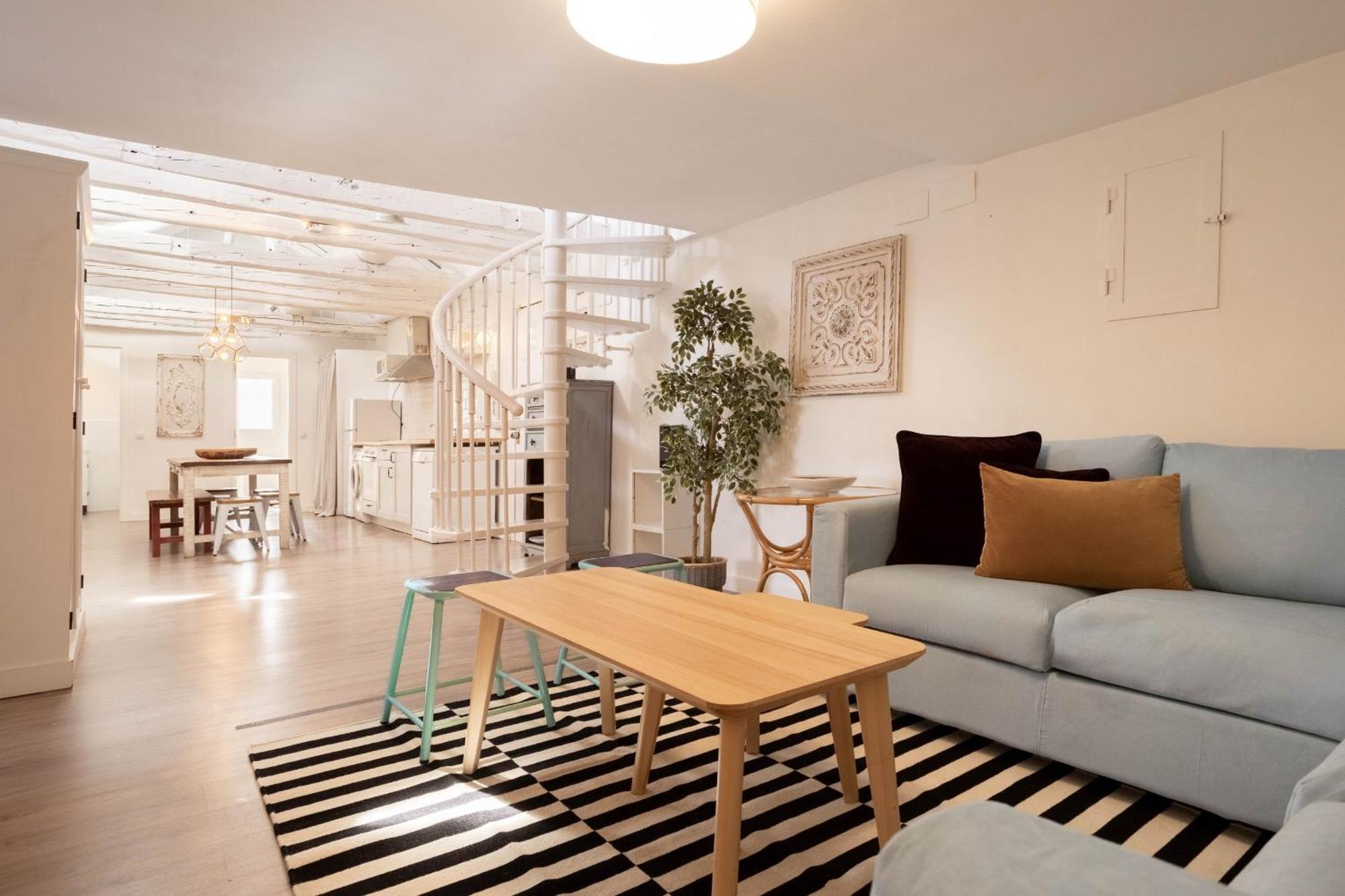 Apartamento Plaza Mayor Attic En مدريد المظهر الخارجي الصورة
